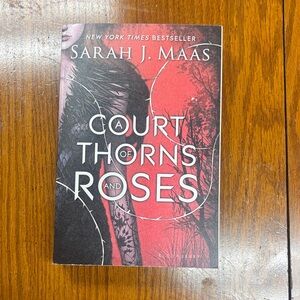 A Court of Thorns and Roses Original Cover Book